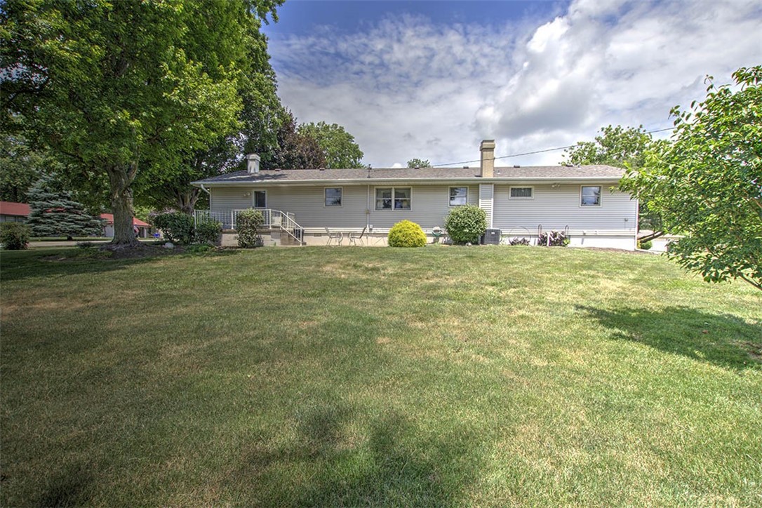 447 Crestline Drive Decatur, IL 62526 - Photo 29 of 32