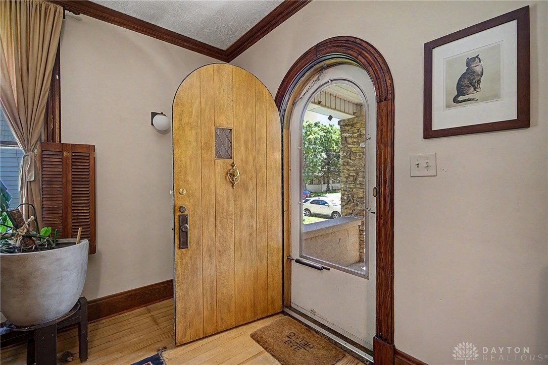 720 Main Street Hamilton, OH 45013 - Photo 8 of 44