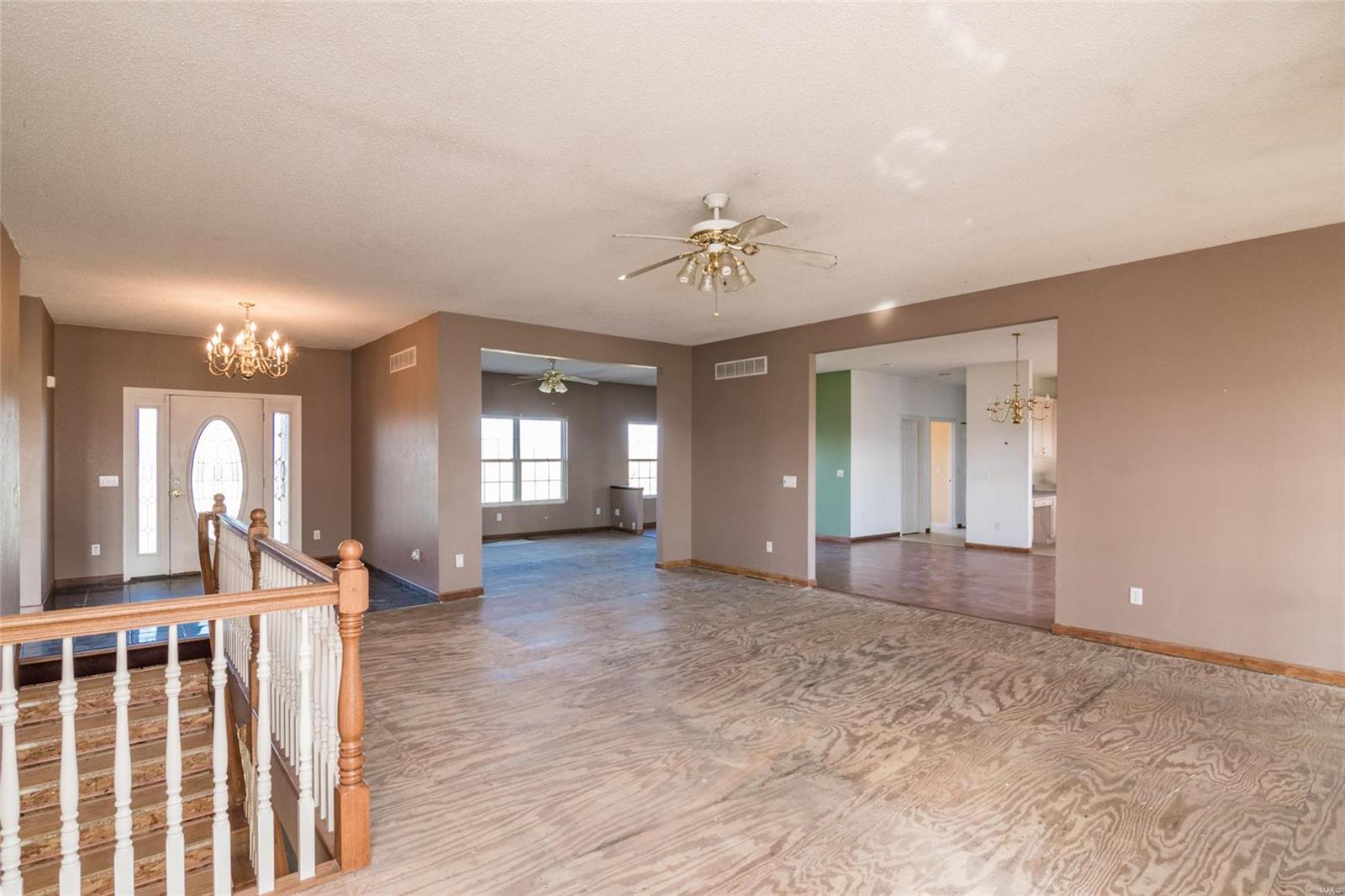 5260 Columbia Road Edwardsville, IL 62025 - Photo 4 of 38