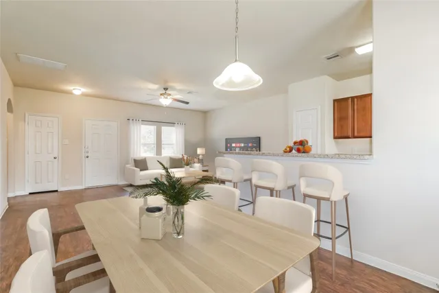 $1,750 | 9706 Cira Court, Houston, TX 77044