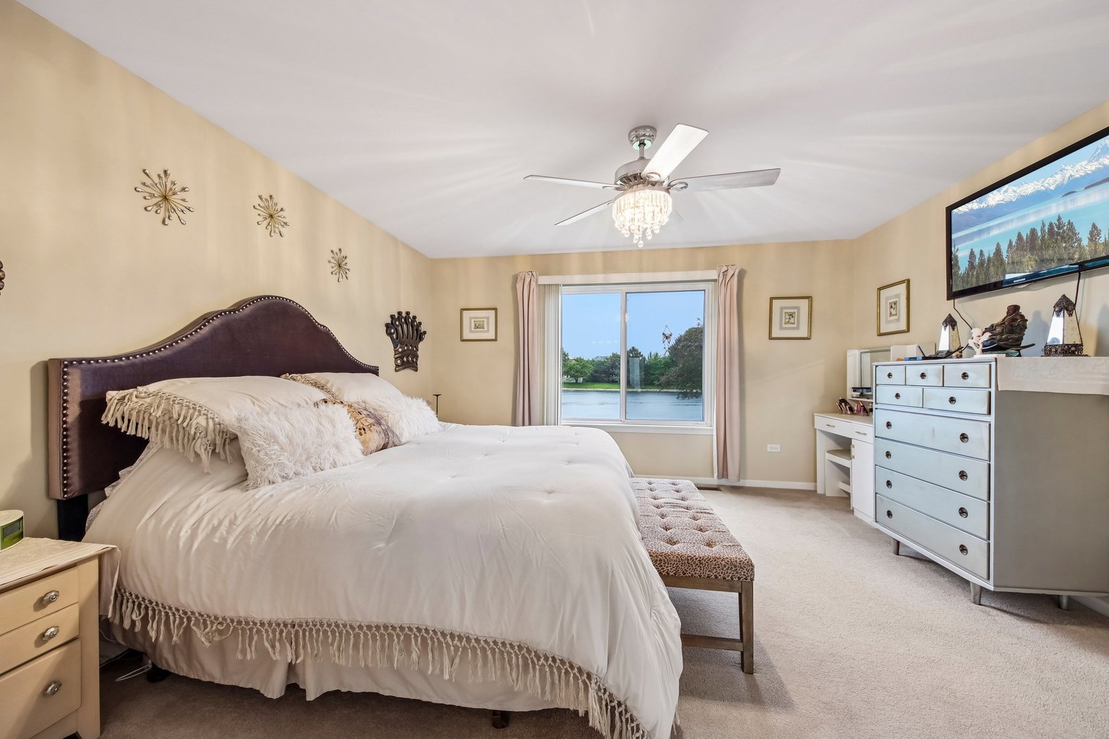 3415 Mustang Road Joliet, IL 60435 - Photo 31 of 45