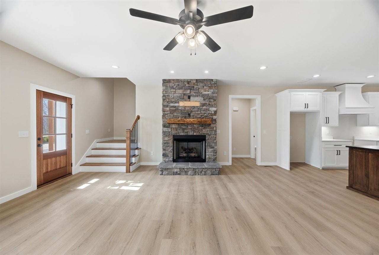 386 Indian Point Road Glasgow, KY 42141 - Photo 8 of 61 Gallery Image 8