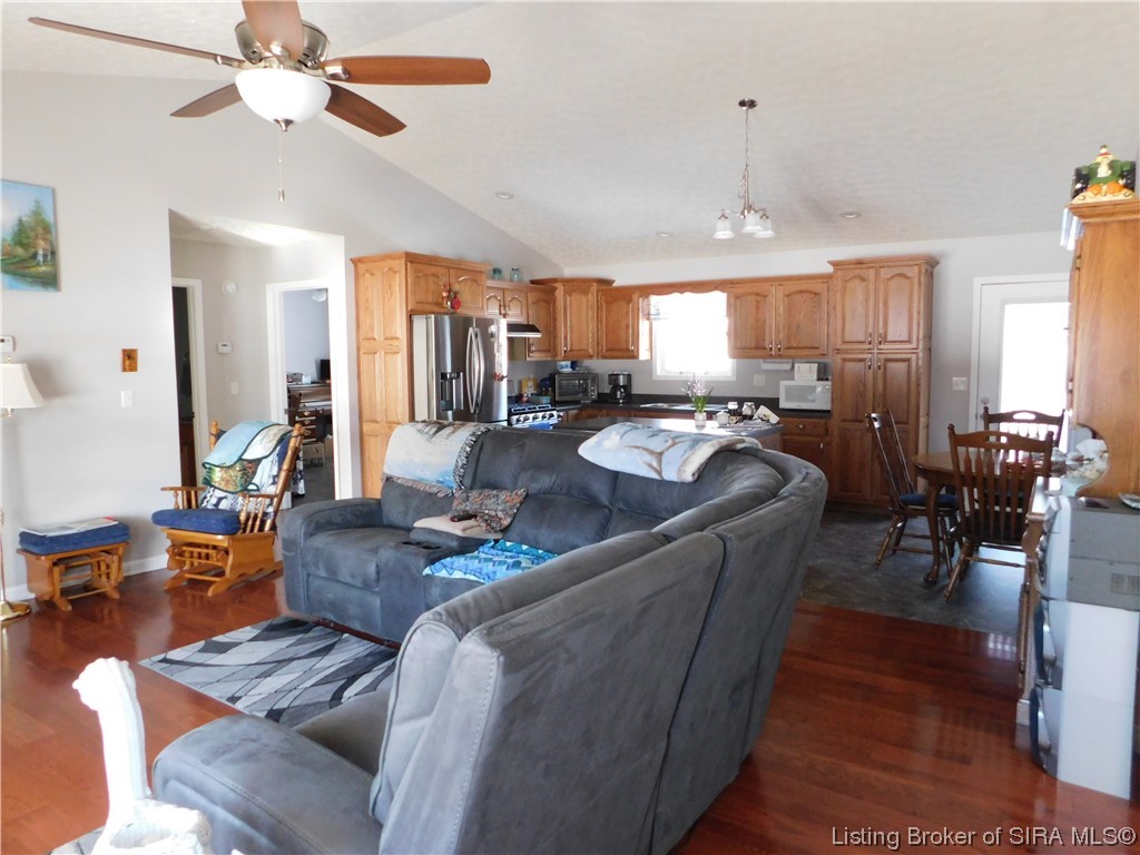 3970 East Canton Road Salem, IN 47167 - Photo 6 of 22