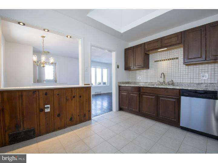 110 Brookhill Road Newtown Square, PA 19073 - Photo 7 of 24 Kitchen