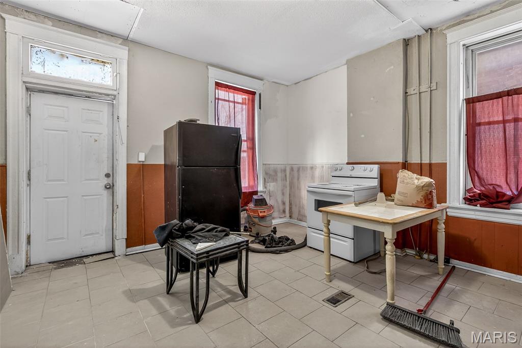 3441 Iowa Avenue St. Louis, MO 63118 - Photo 9 of 19