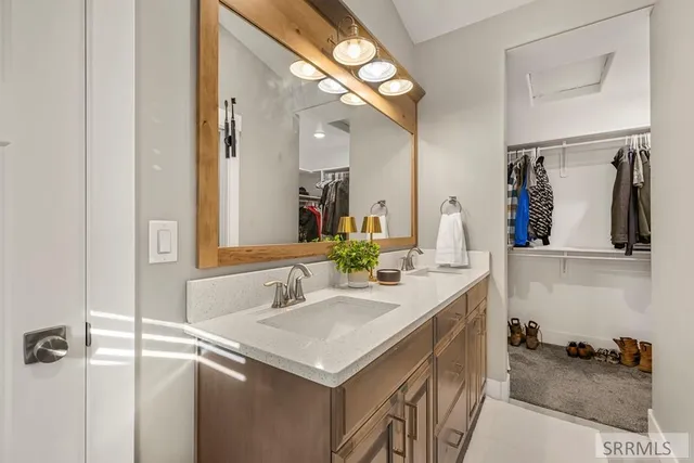 $425,000 | 4681 Memory Lane, Idaho Falls, ID 83401