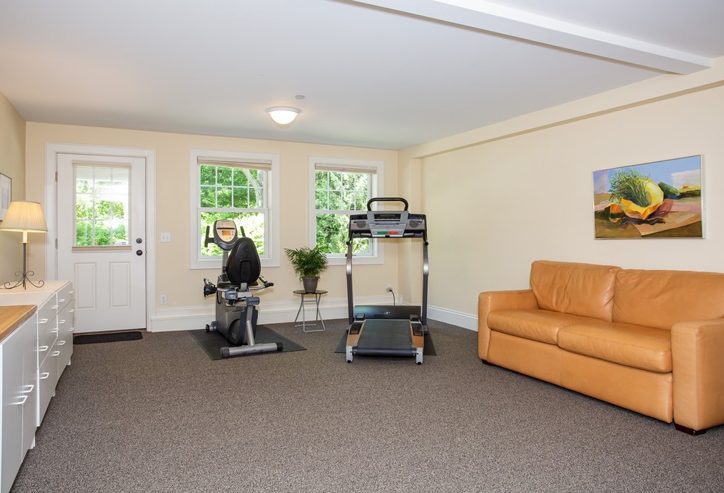 151 Amity Street, Unit 4 Amherst, MA 01002 - Photo 34 of 40 Gallery Image 34