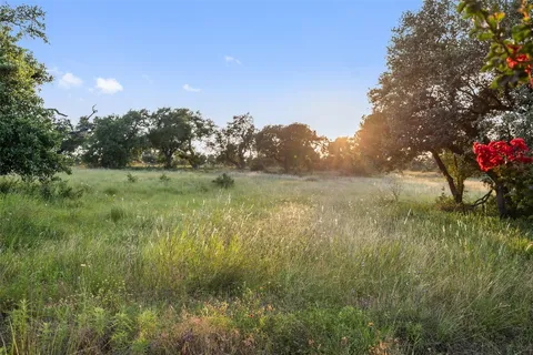 $6,999,000 | 418 Cattle Trail Drive, Dripping Springs, TX 78620