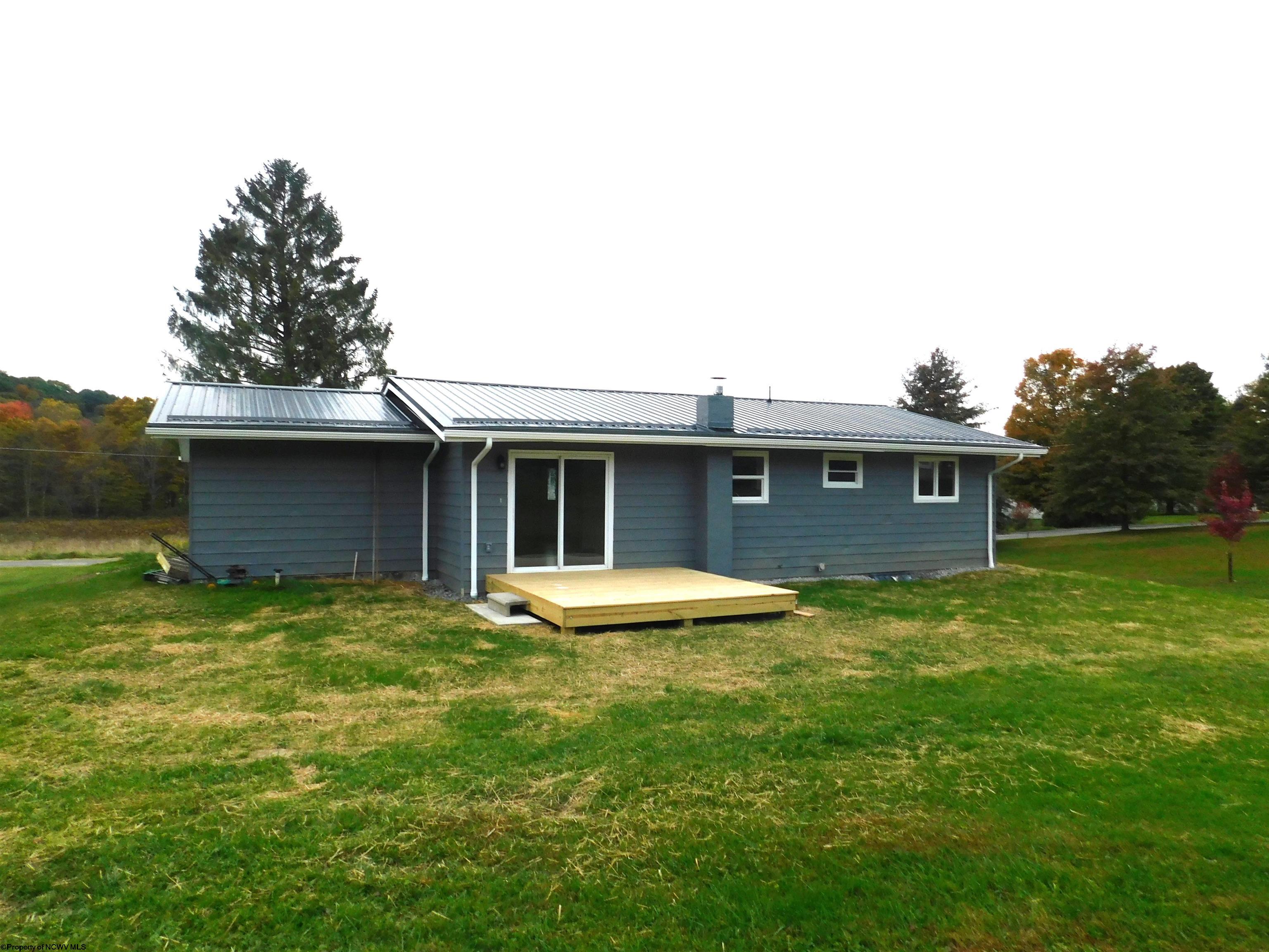 189 F Road Arthurdale, WV 26520 - Photo 3 of 24 Gallery Image 3
