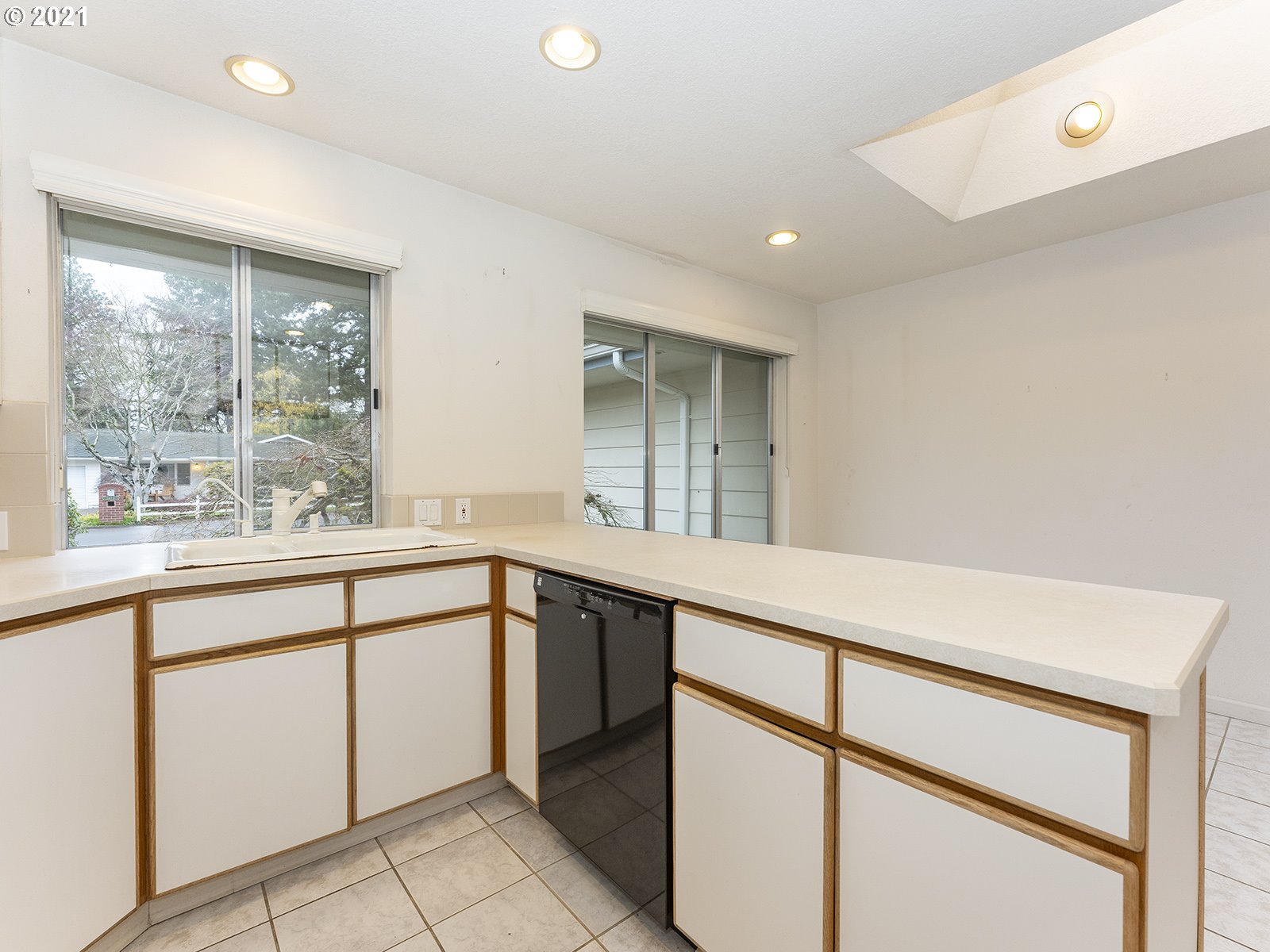 1410 Northwest Murray Road Portland, OR 97229 - Photo 8 of 25 Gallery Image 8