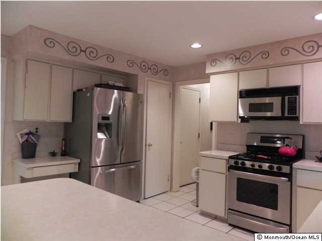 1 Pence Road Manalapan, NJ 07726 - Photo 12 of 18 Additional Photo