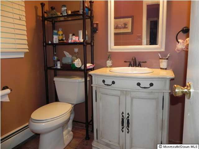1 Pence Road Manalapan, NJ 07726 - Photo 15 of 18 Additional Photo