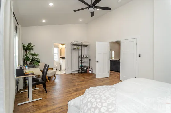 $564,900 | 5164 Olde School Drive, Unit 44, Hickory, NC 28602