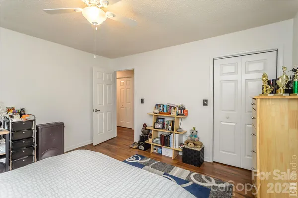 $564,900 | 5164 Olde School Drive, Unit 44, Hickory, NC 28602