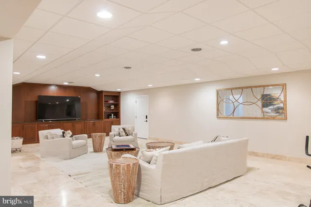 $3,299,000 | 11029 Plumwood Circle, Hagerstown, MD 21742