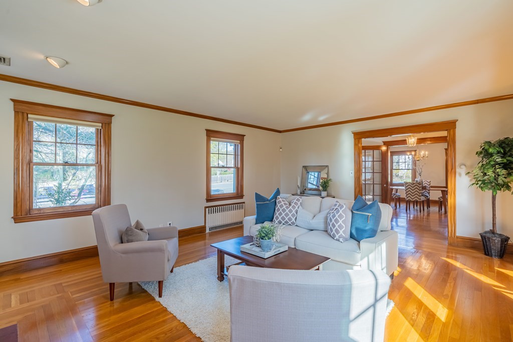 682 Marrett Road Lexington, MA 02421 - Photo 5 of 42
