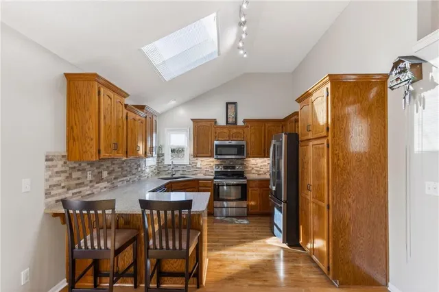 $368,000 | 1423 Northeast 102nd Terrace, Kansas City, MO 64155