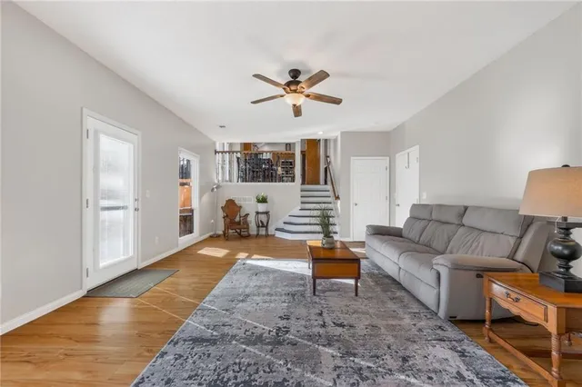 $368,000 | 1423 Northeast 102nd Terrace, Kansas City, MO 64155