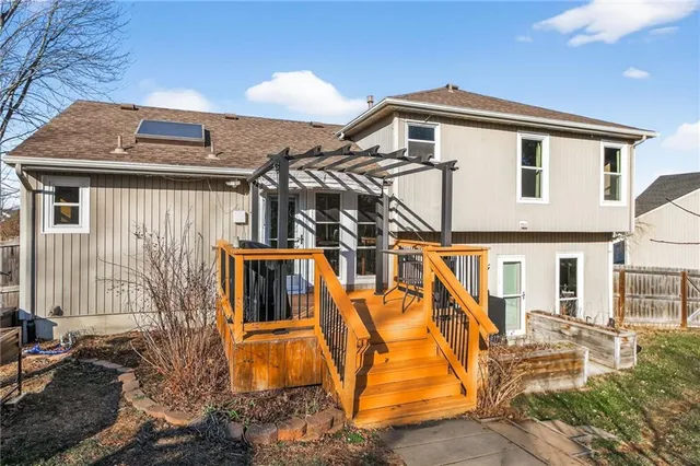 $368,000 | 1423 Northeast 102nd Terrace, Kansas City, MO 64155