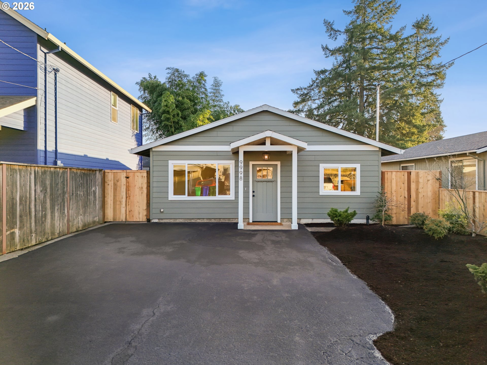 9998 Southeast Amherst Street Clackamas, OR 97015 - Photo 2 of 24