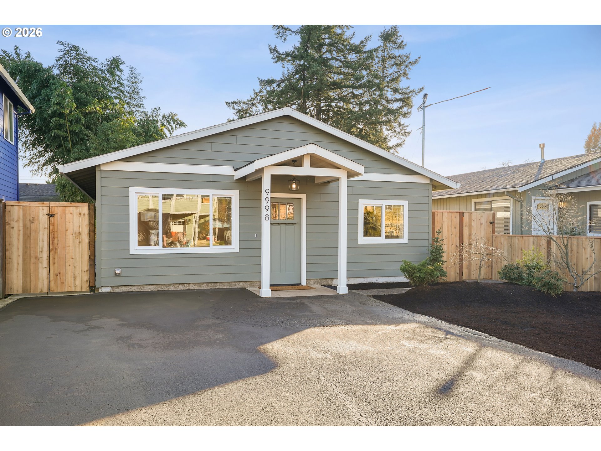 9998 Southeast Amherst Street Clackamas, OR 97015 - Photo 4 of 24