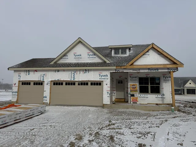 $549,900 | 2218 Pradera Trail, Chesterton, IN 46304