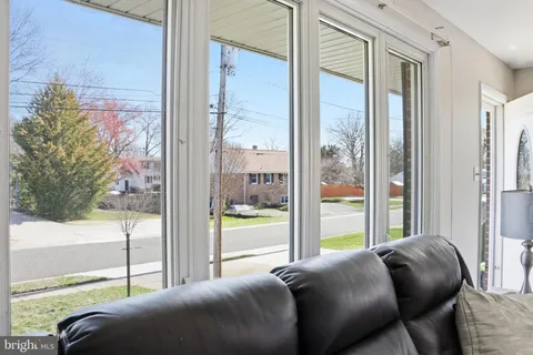 $315,000 | 304 New York Avenue, Claymont, DE 19703