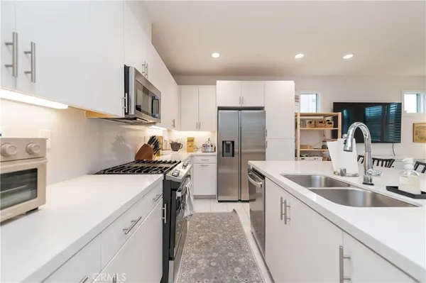 $4,250 | 2261 Horseback Road, Rancho Mission Viejo, CA 92694