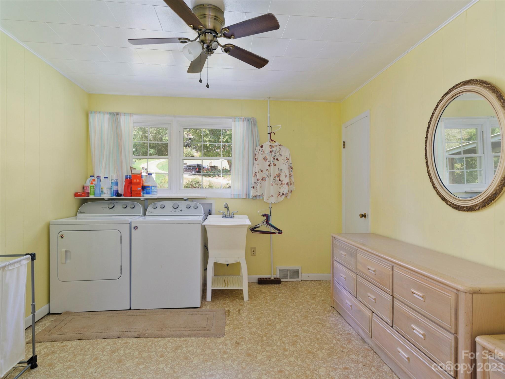 450 Chambers Road Waynesville, NC 28786 - Photo 12 of 28