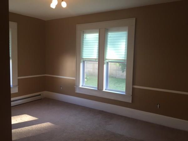 59 Demond Avenue Springfield, MA 01107 - Photo 12 of 18 Gallery Image 12