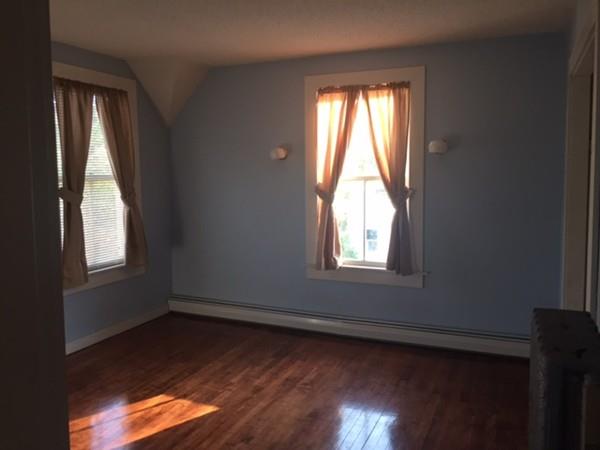 59 Demond Avenue Springfield, MA 01107 - Photo 15 of 18 Gallery Image 15