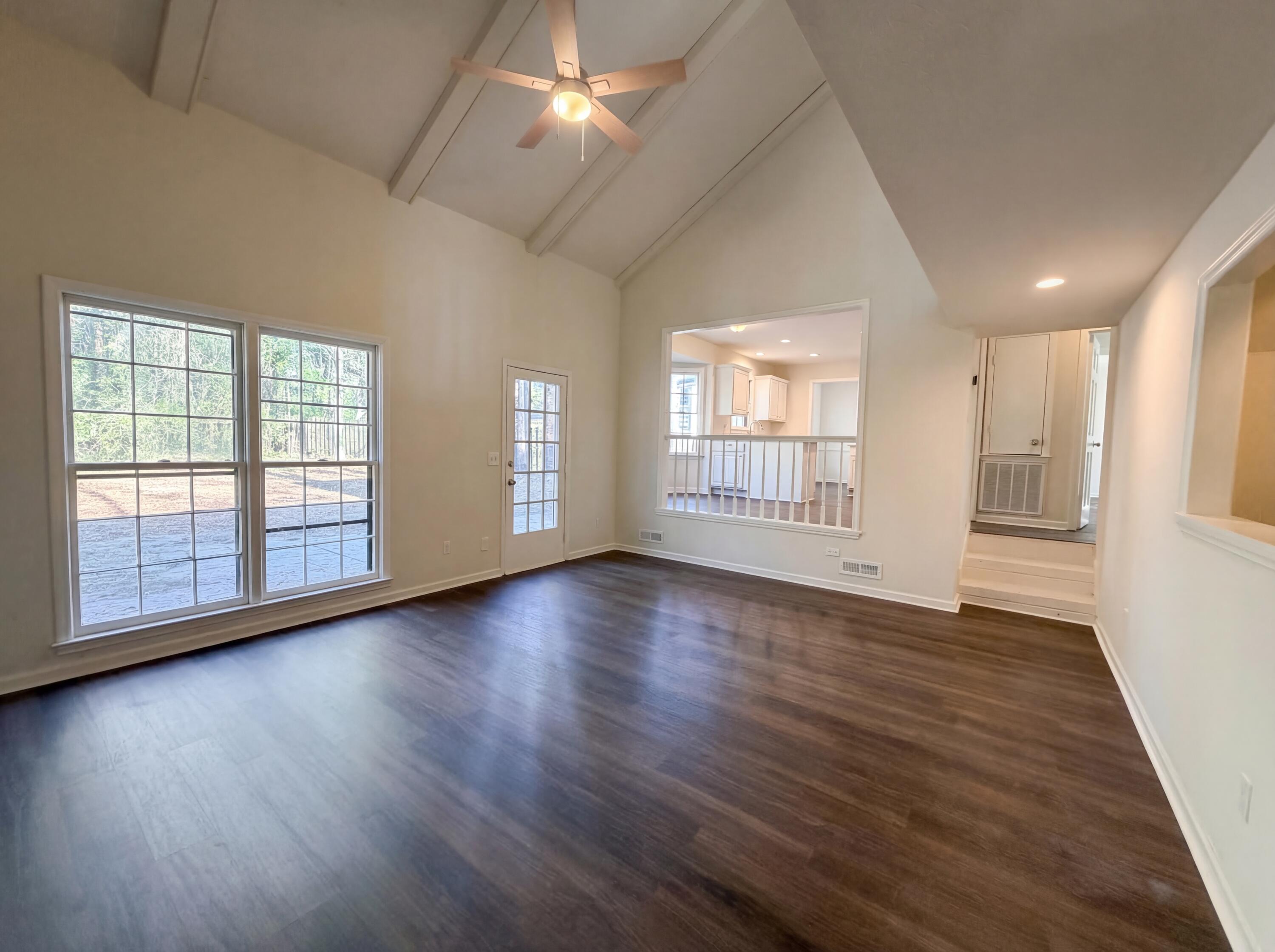 102 Brailsford Road Summerville, SC 29485 - Photo 9 of 21