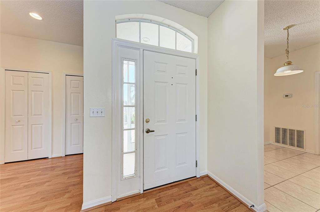 5022 46th Street West Bradenton, FL 34210 - Photo 8 of 56