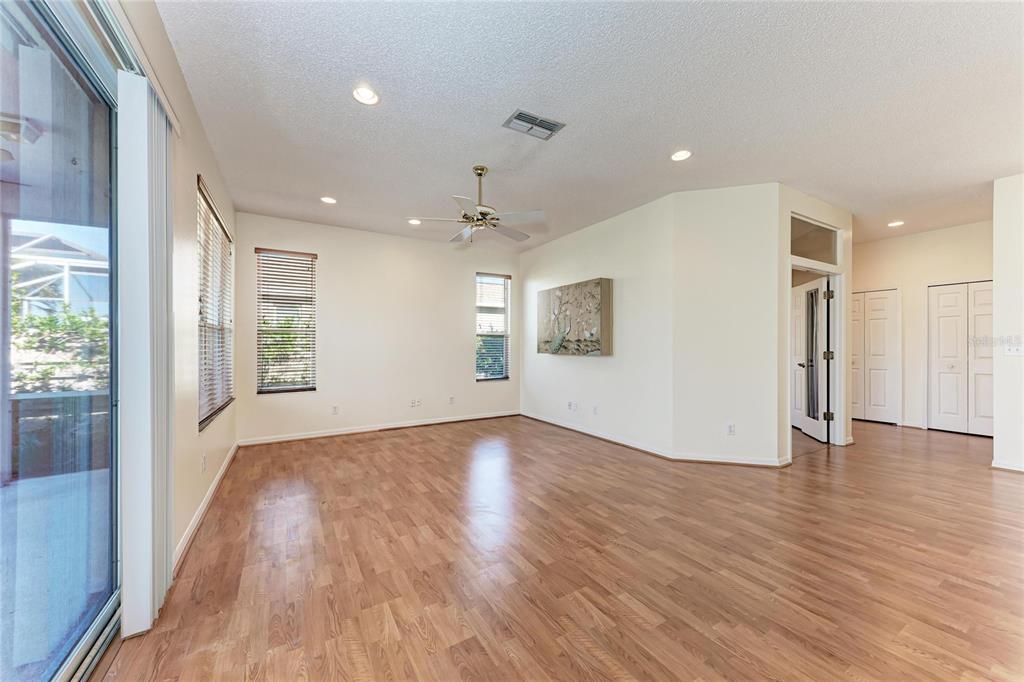 5022 46th Street West Bradenton, FL 34210 - Photo 10 of 56