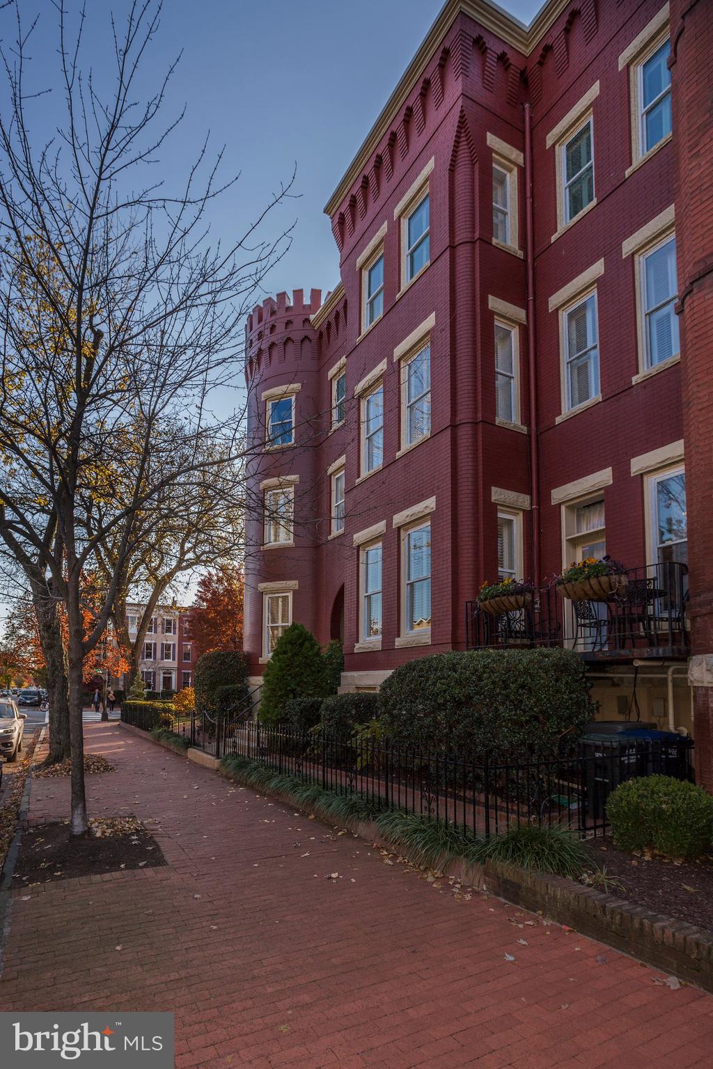 2 6th Street Northeast Washington, DC 20002 - Photo 8 of 76