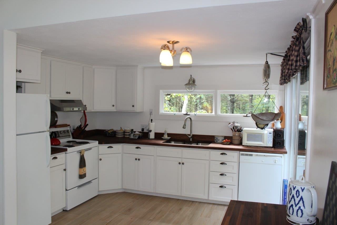 27 Pleasure Lands Glade Road Ossipee, NH 03814 - Photo 10 of 35 Gallery Image 10