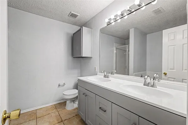 $1,875 | 1551 Brandywine Lane, Little Elm, TX 75068