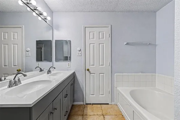 $1,875 | 1551 Brandywine Lane, Little Elm, TX 75068