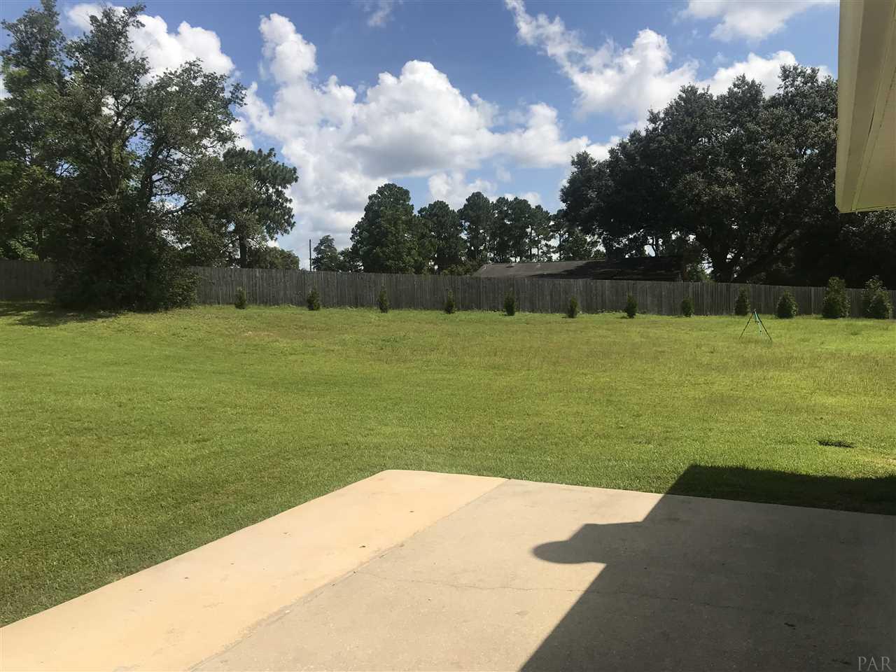 5032 Timber Ridge Drive Pace, FL 32571 - Photo 4 of 48
