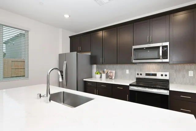 $624,999 | 5304 Allentown Way, Sacramento, CA 95835