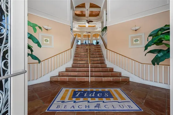 $1,950,000 | 16750 Gulf Boulevard, Unit 414, North Redington Beach, FL 33708