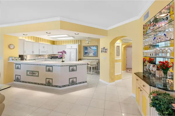 $1,950,000 | 16750 Gulf Boulevard, Unit 414, North Redington Beach, FL 33708