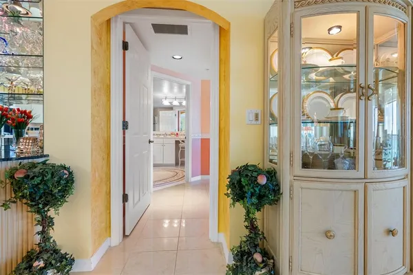 $1,950,000 | 16750 Gulf Boulevard, Unit 414, North Redington Beach, FL 33708