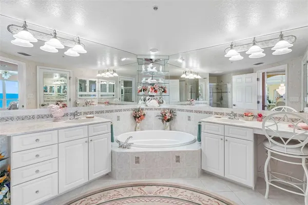 $1,950,000 | 16750 Gulf Boulevard, Unit 414, North Redington Beach, FL 33708