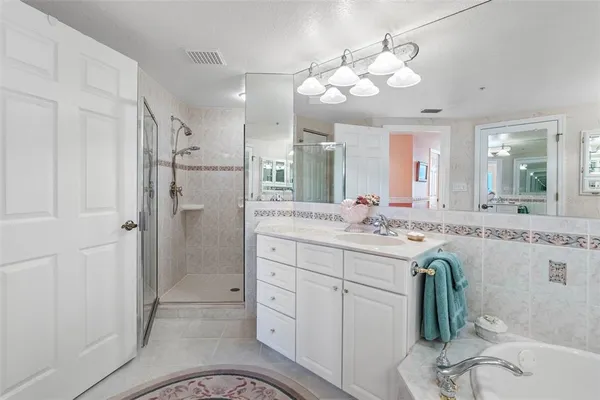 $1,950,000 | 16750 Gulf Boulevard, Unit 414, North Redington Beach, FL 33708