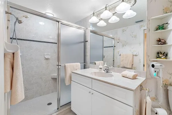 $1,950,000 | 16750 Gulf Boulevard, Unit 414, North Redington Beach, FL 33708