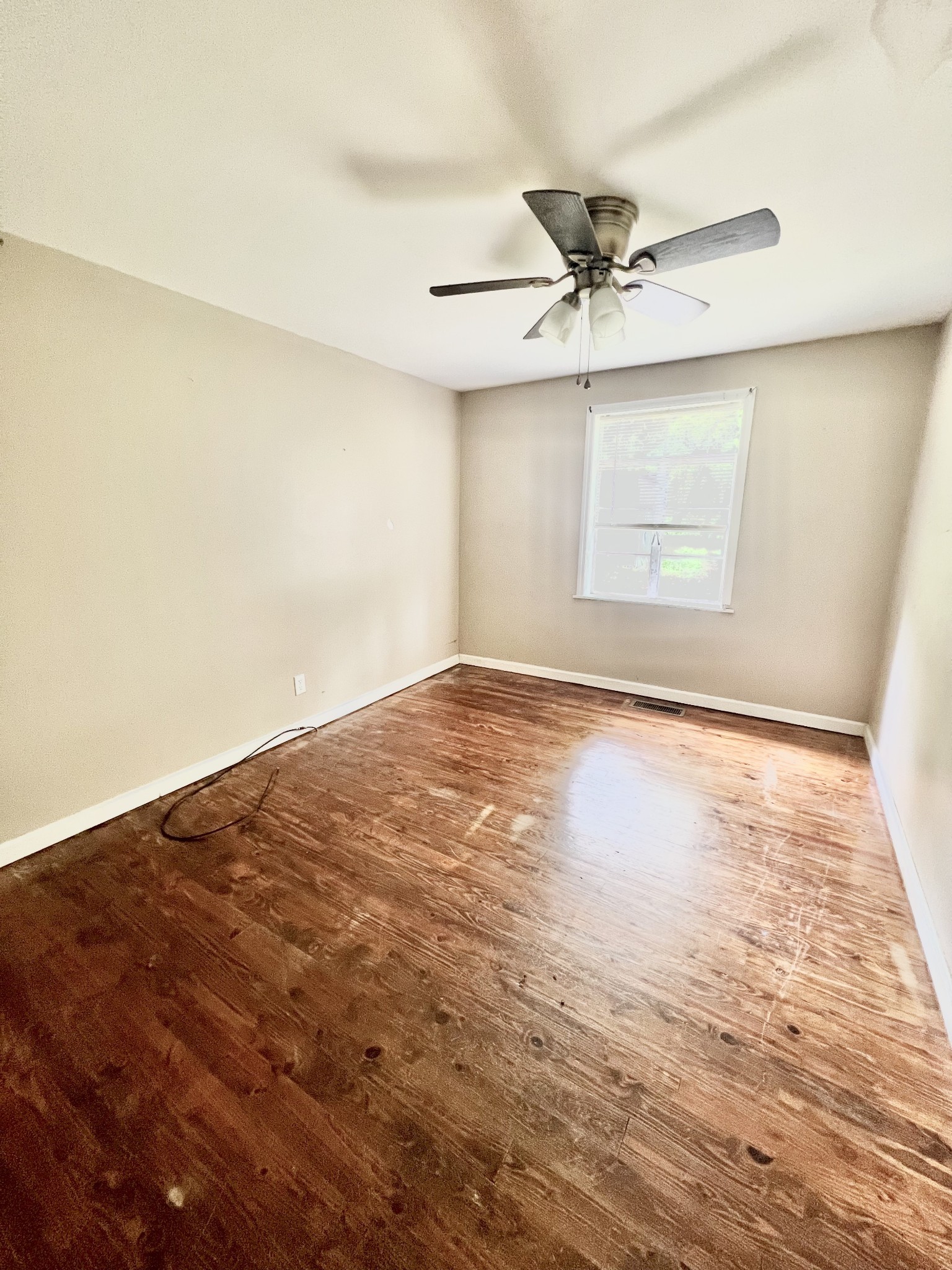 123 West Shellsford Road McMinnville, TN 37110 - Photo 11 of 15 Gallery Image 11