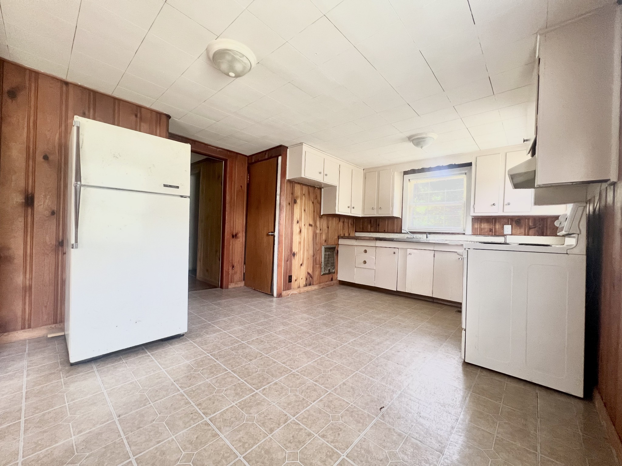 123 West Shellsford Road McMinnville, TN 37110 - Photo 8 of 15 Gallery Image 8