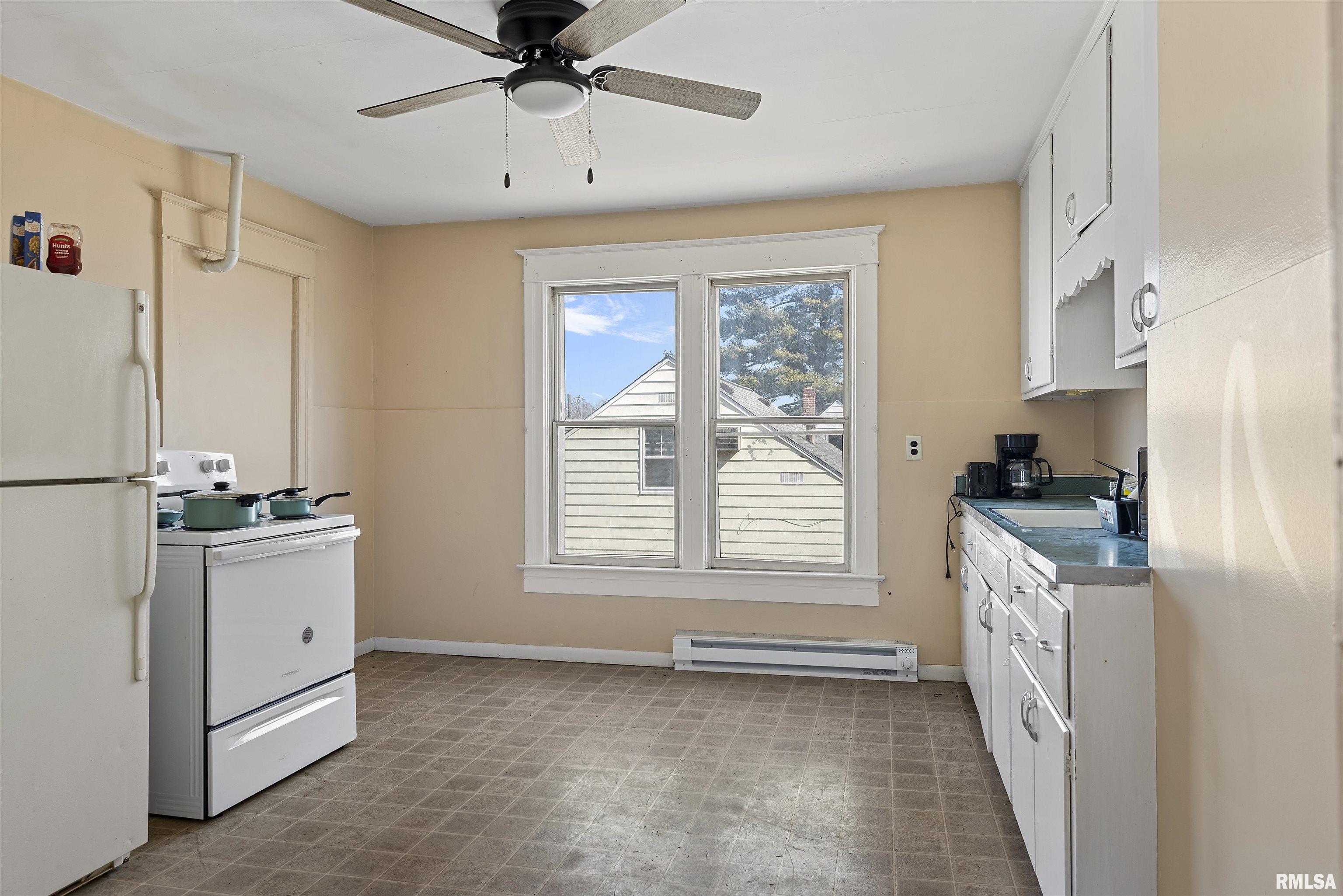 716 East Black Avenue Springfield, IL 62702 - Photo 20 of 24