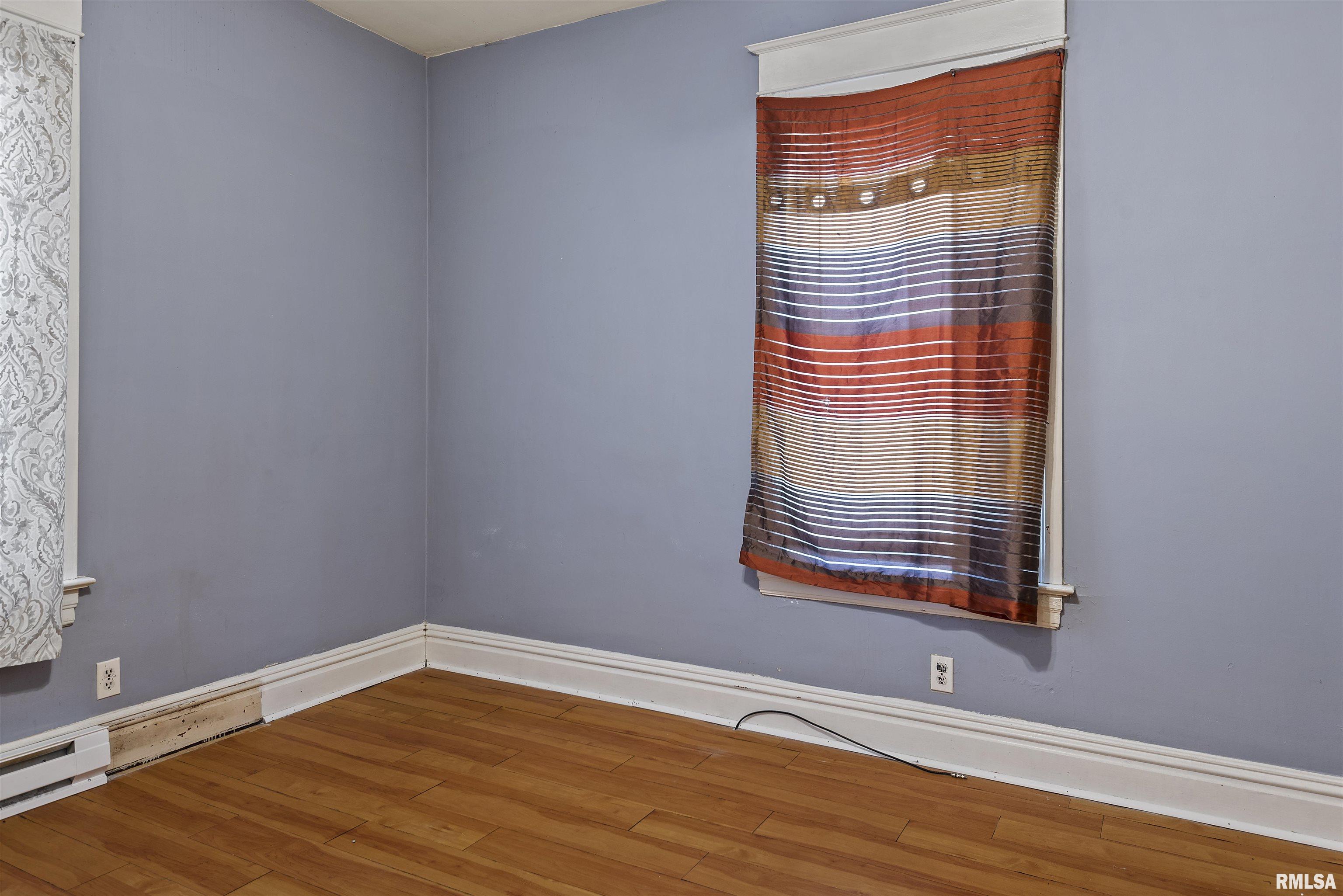 716 East Black Avenue Springfield, IL 62702 - Photo 9 of 24